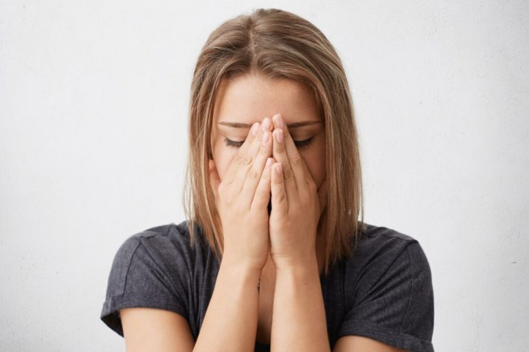 Descopera ce este dependenta emotionala, care sunt cauze si solutiile